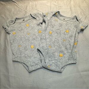 Disney - Winnie the Pooh - Gray and Yellow Bodysuit/onesies